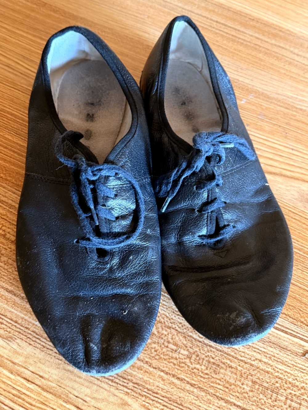 Women’s Black Leather Split Sole Jazz Dance Shoes Lace Up 9.5